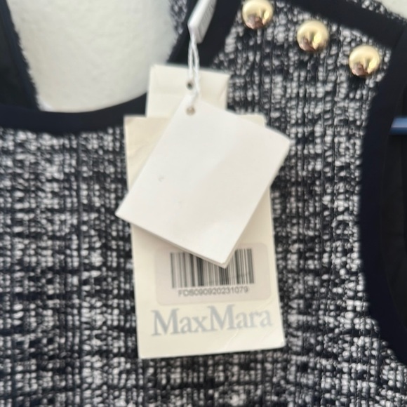 MaxMara navy and White spadino Dress - Picture 4 of 14